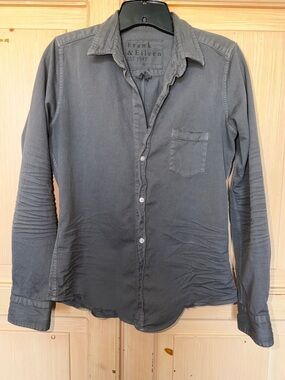 Frank & Eileen Washed Charcoal Button-Down Shirt
